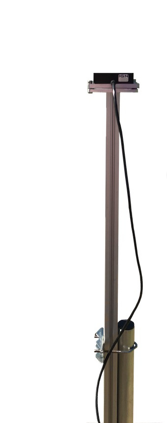 Support mast for Geocube